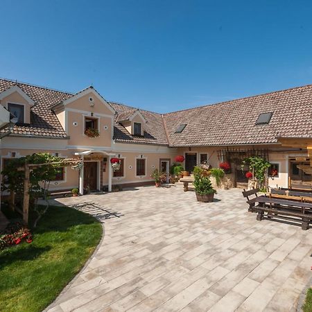 Tourist Farm Firbas Bed & Breakfast Cerkvenjak Rom bilde